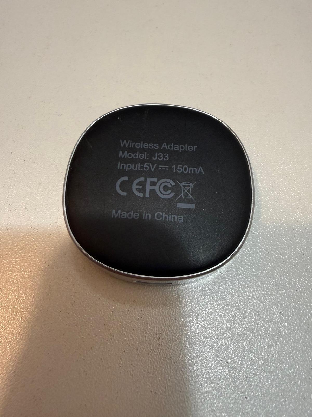 Bluetooth audio sharing adapter (model J33) photo